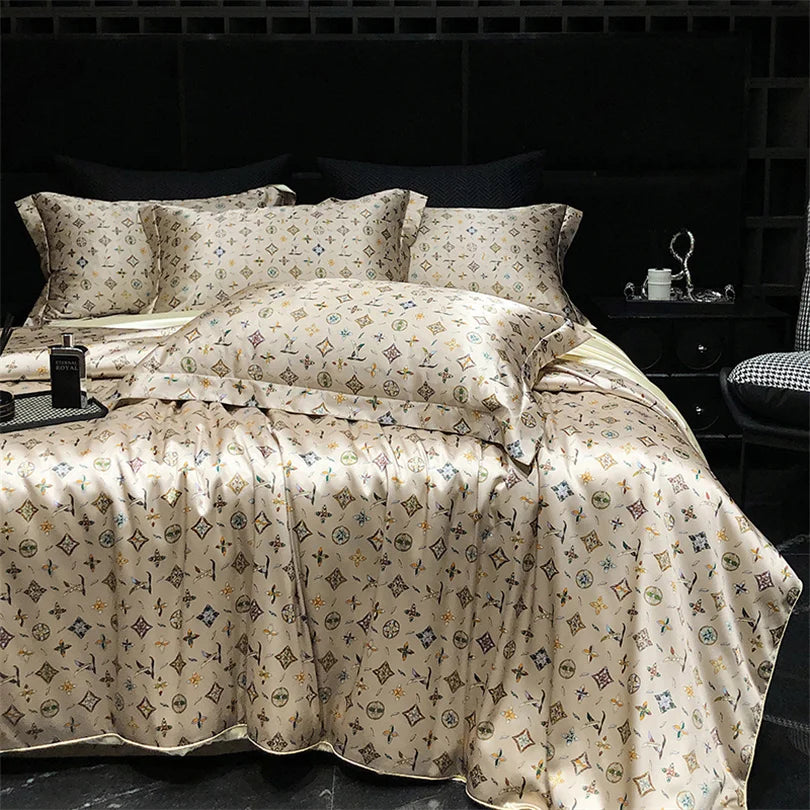 Luxury Natural Silk Floral Bedding Set – 4-Piece Smooth & Silky Comfort Set